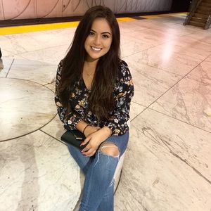 Meet your Posher, Celina